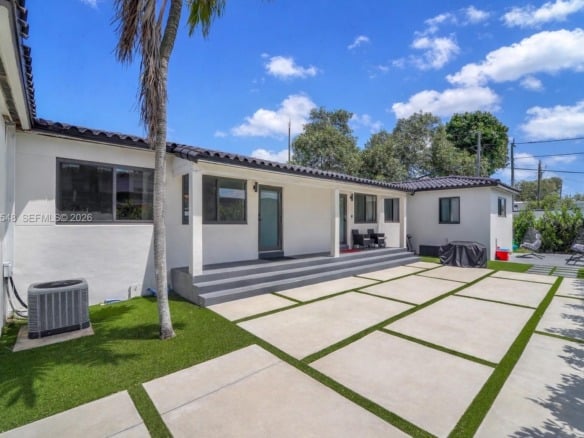 621 SW 33RD AVENUE, Miami FL 33135 — #A11873548