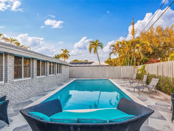 5740 NE 19th Ave, Fort Lauderdale FL 33308 — #A11873547