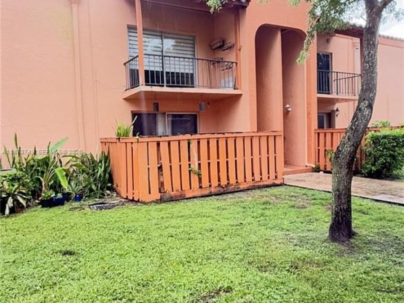 7121 Miami Lakes Dr # Q8, Miami Lakes FL 33014 — #A11873749