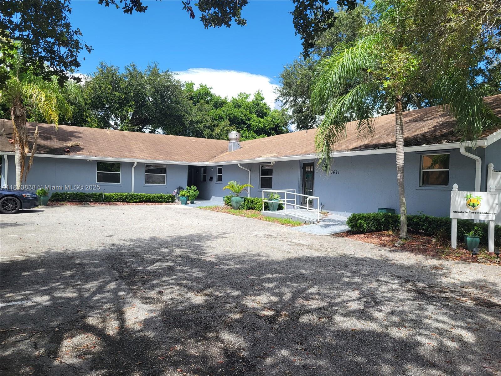 3621 NW 90th Ter, Sunrise FL 33351 — #A11873838
