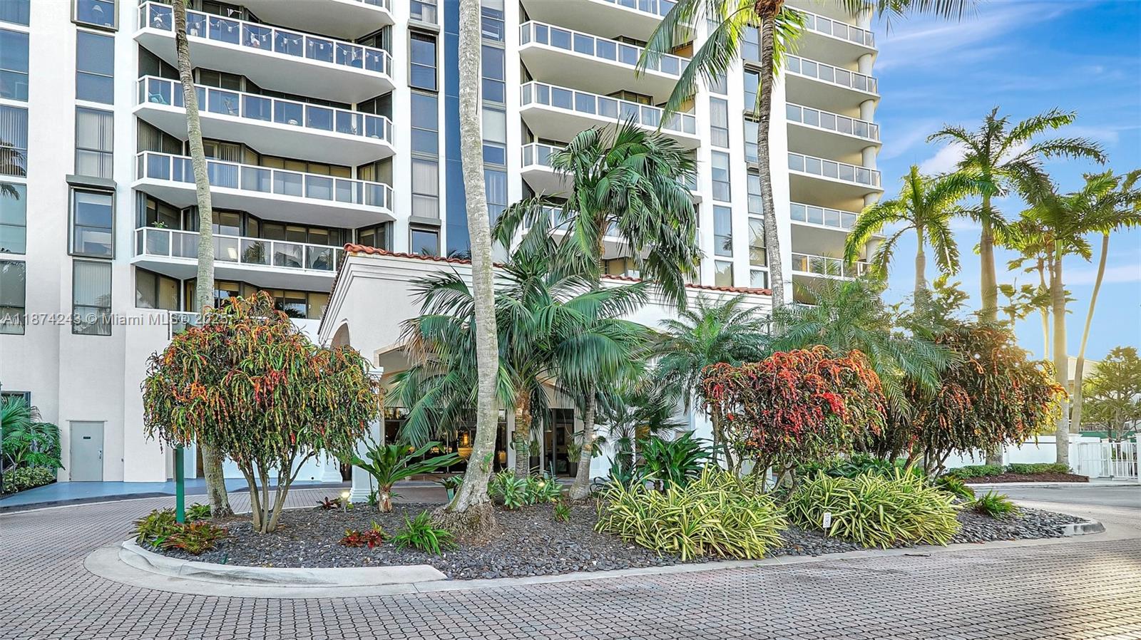 3598 Yacht Club Dr # 1901, Aventura FL 33180 — #A11874243