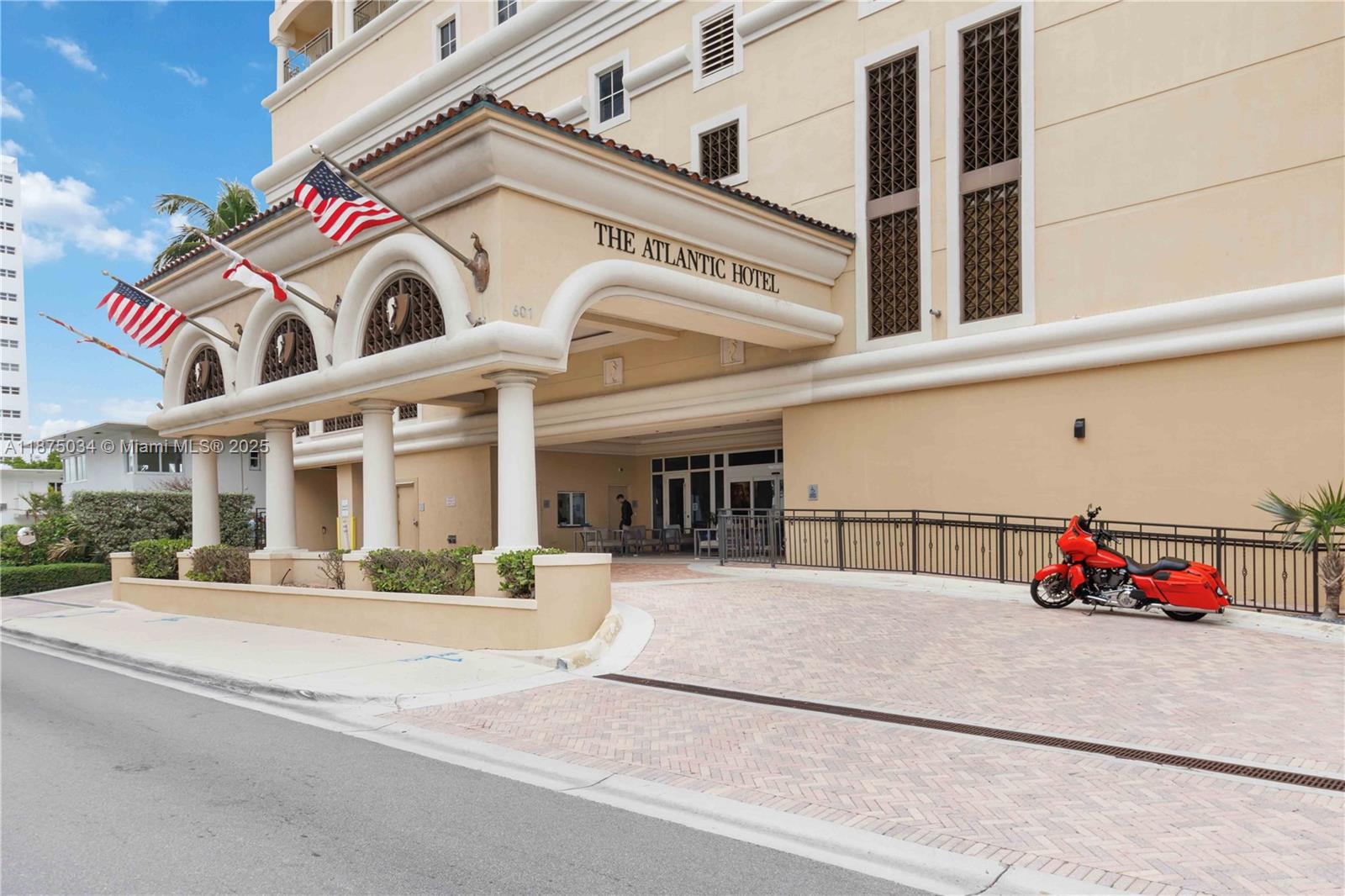 83dcefb7-8200 601 N Ft Lauderdale Beach Blvd # 611, Fort Lauderdale FL 33304 — #A11875034