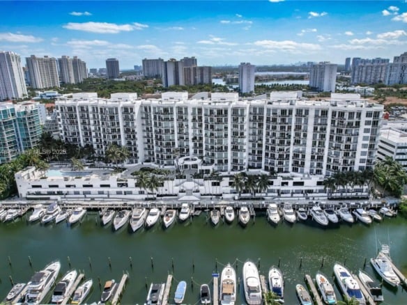 3029 NE 188th St # 625, Aventura FL 33180 — #A11876248
