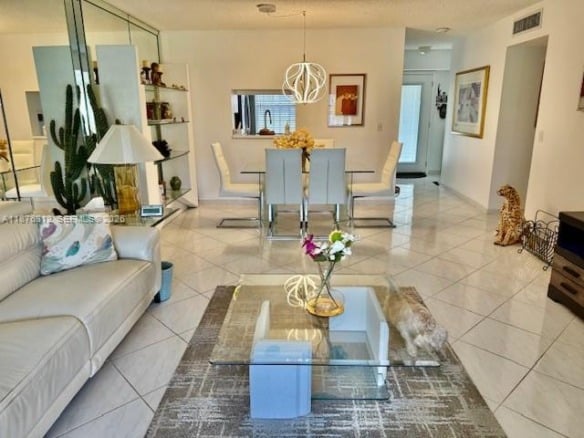 1025 SE 4th Ave # 101, Dania Beach FL 33004 — #A11876312