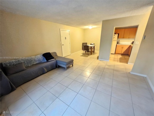 411 Executive Center Dr # 209, West Palm Beach FL 33401 — #A11876579
