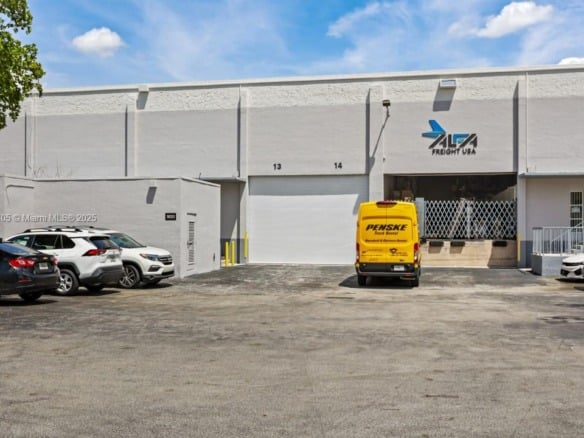 1700 NW 82nd Ave # 1820, Doral FL 33126 — #A11877105