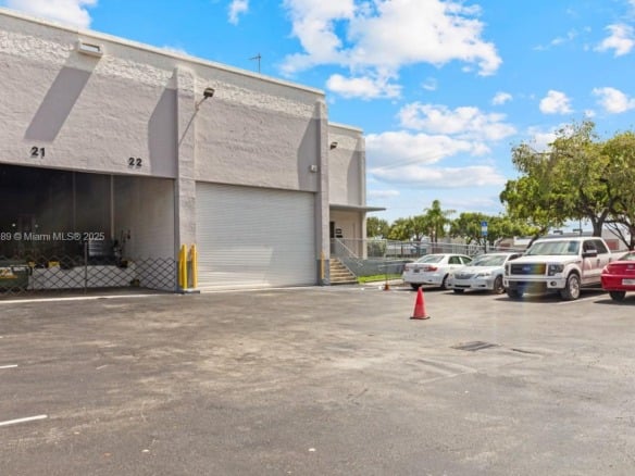1700 NW 82nd Ave # 1800, Doral FL 33126 — #A11877189