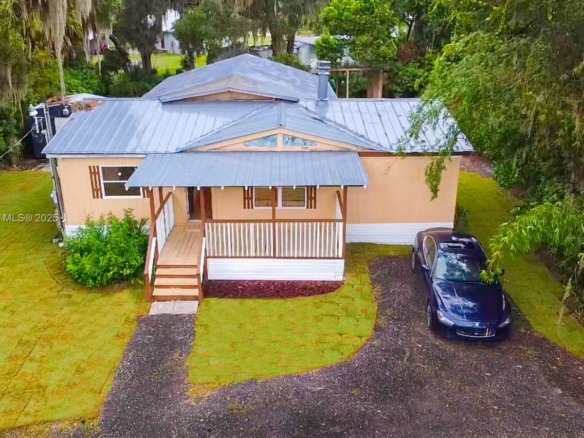 260 Old Highway 17, Other City – In The State Of Florida FL 32181 — #A11877211