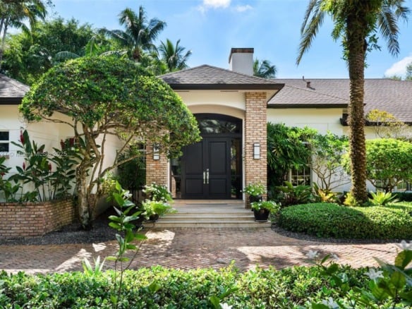 9325 SW 59th Pl, Pinecrest FL 33156 — #A11877527