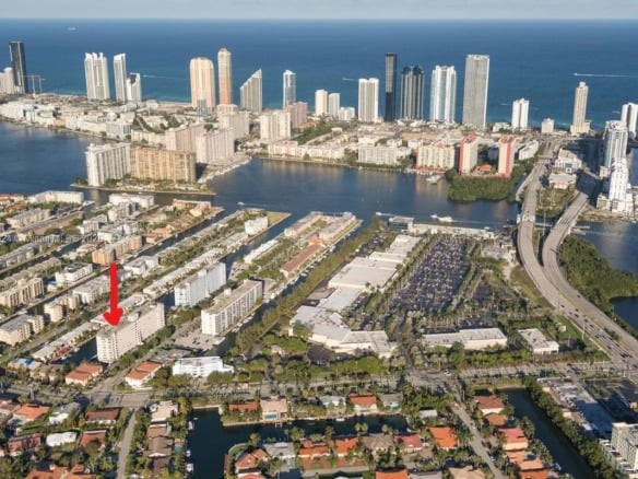 3545 NE 166th St # 304, North Miami Beach FL 33160 — #A11878024