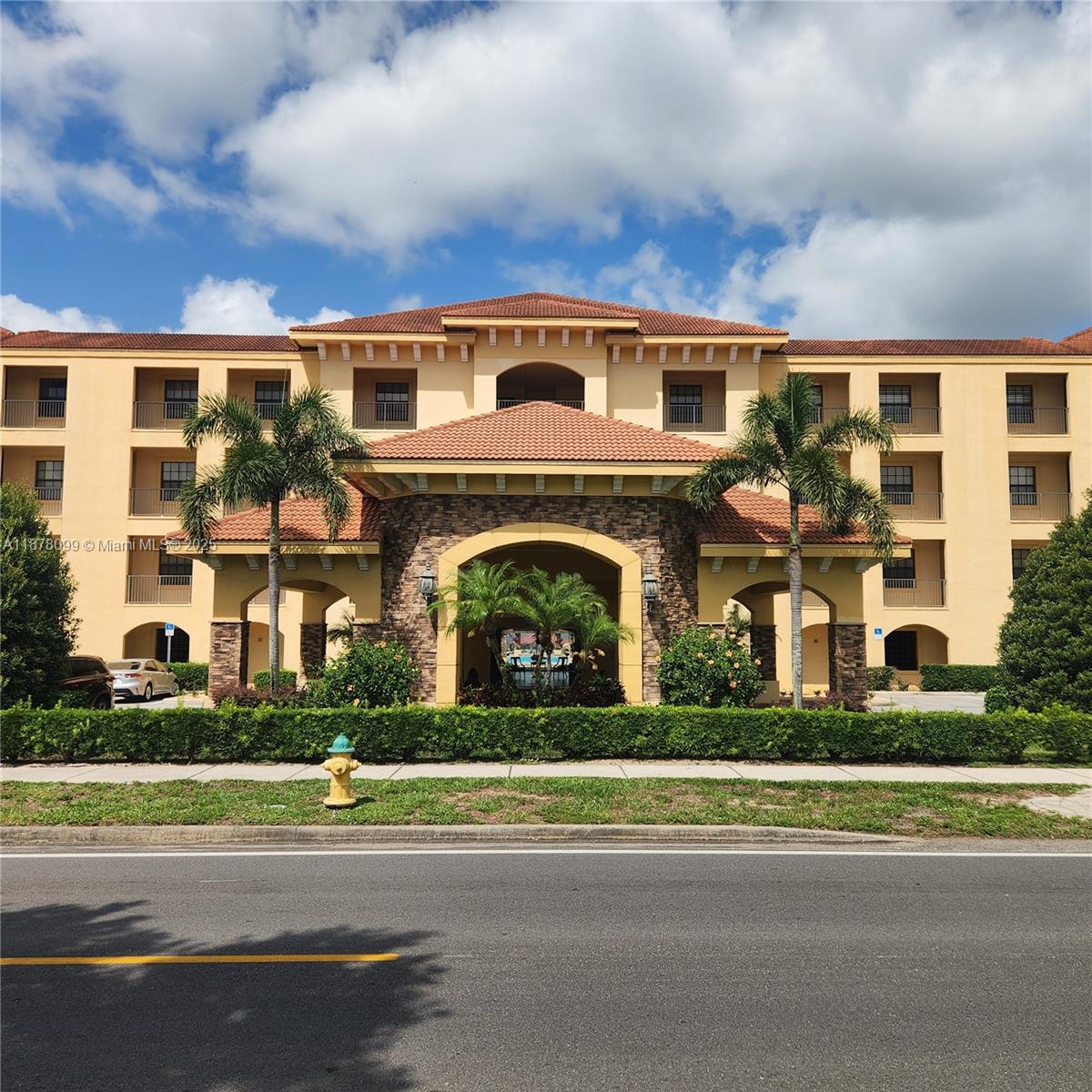 2351 Lakeview Dr # 114, Sebring FL 33875 — #A11878099