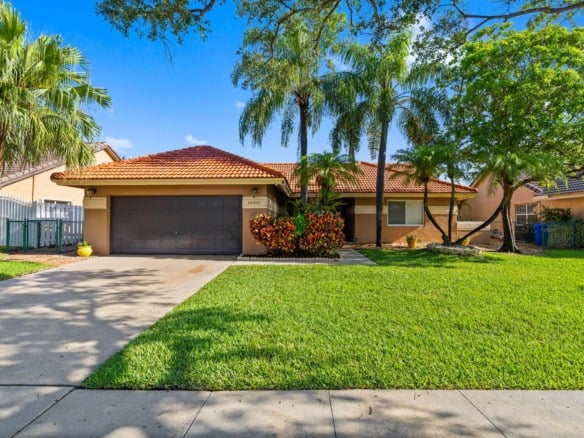 16321 NW 11th Street, Pembroke Pines FL 33028 — #B26030768