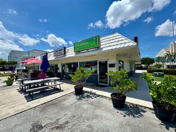 Asian Restaurant With Terrace For Sale Near Dadeland Mall, Kendall FL 33156 — #A11866087