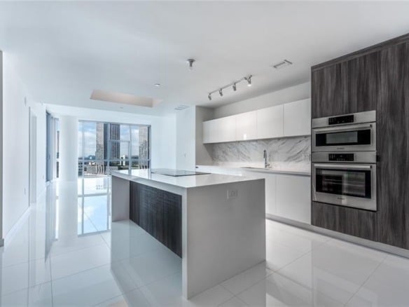 851 NE 1st Avenue # 1912, Miami FL 33132 — #F10343351