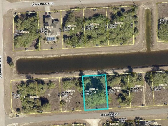 1207 Augusta Street E, Lehigh Acres FL 33974 — #R10863947