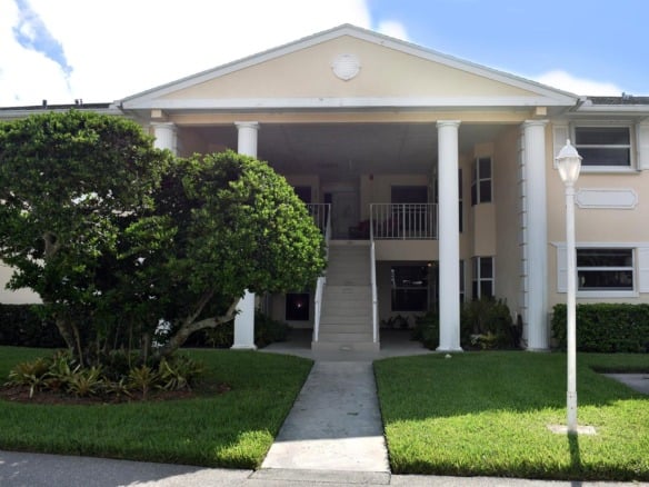 500 Grove Isle Circle # 103, Vero Beach FL 32962 — #R10921851