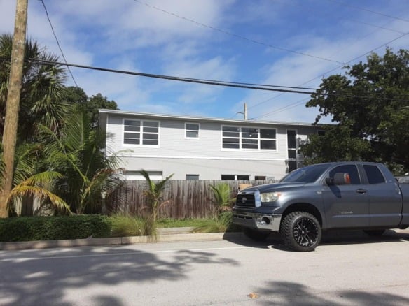 799 NE 34th Court, Oakland Park FL 33334 — #F10410152