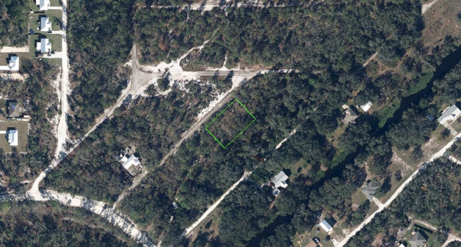 CREATOR: gd-jpeg v1.0 (using IJG JPEG v62), quality = 90 13306 Garnet Terrace, Sebring FL 33875 — #F10422820