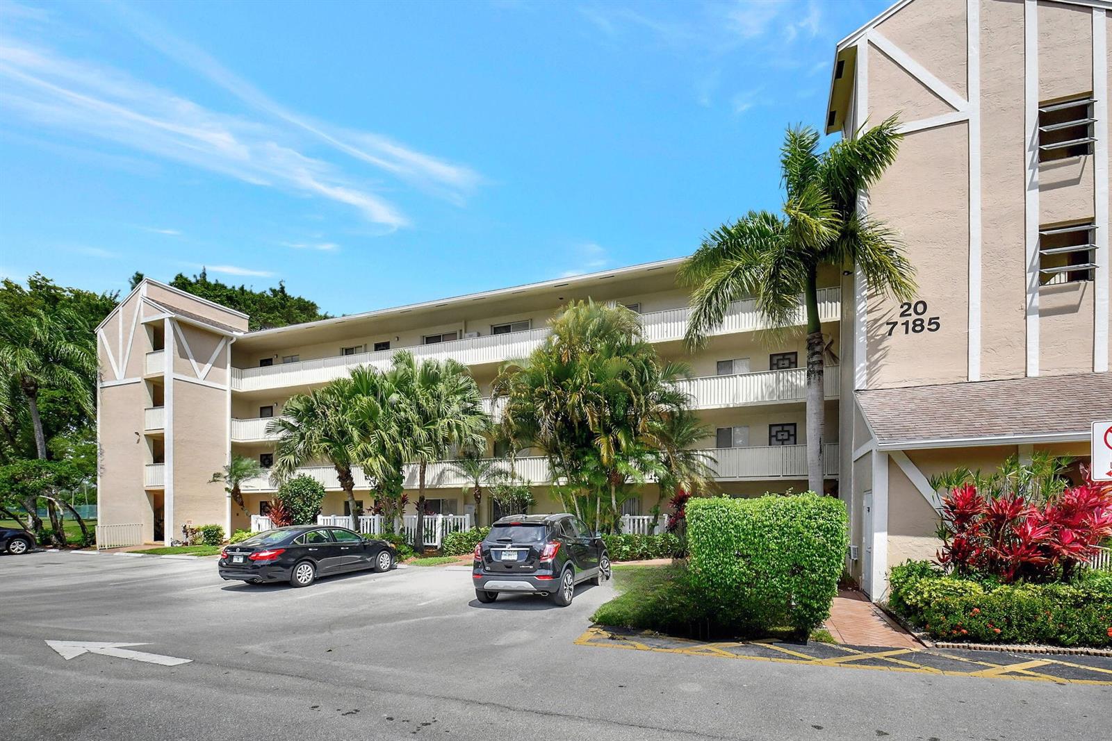 83dcefb7-8639 7185 Huntington Lane # 301, Delray Beach FL 33446 — #R10977029