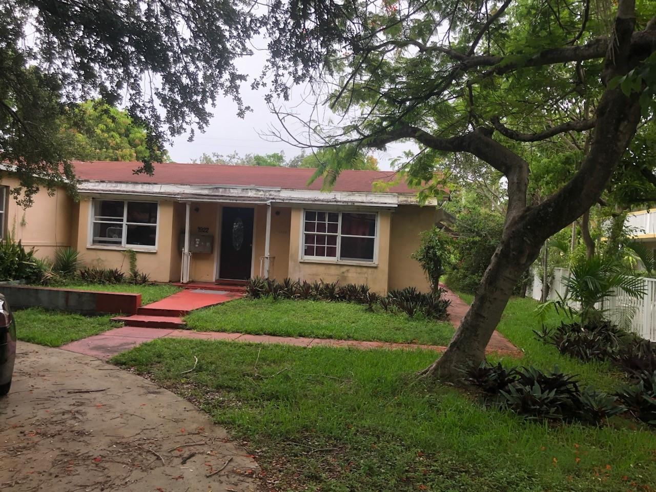 1922 Jefferson Street, Hollywood FL 33020 — #F10435082