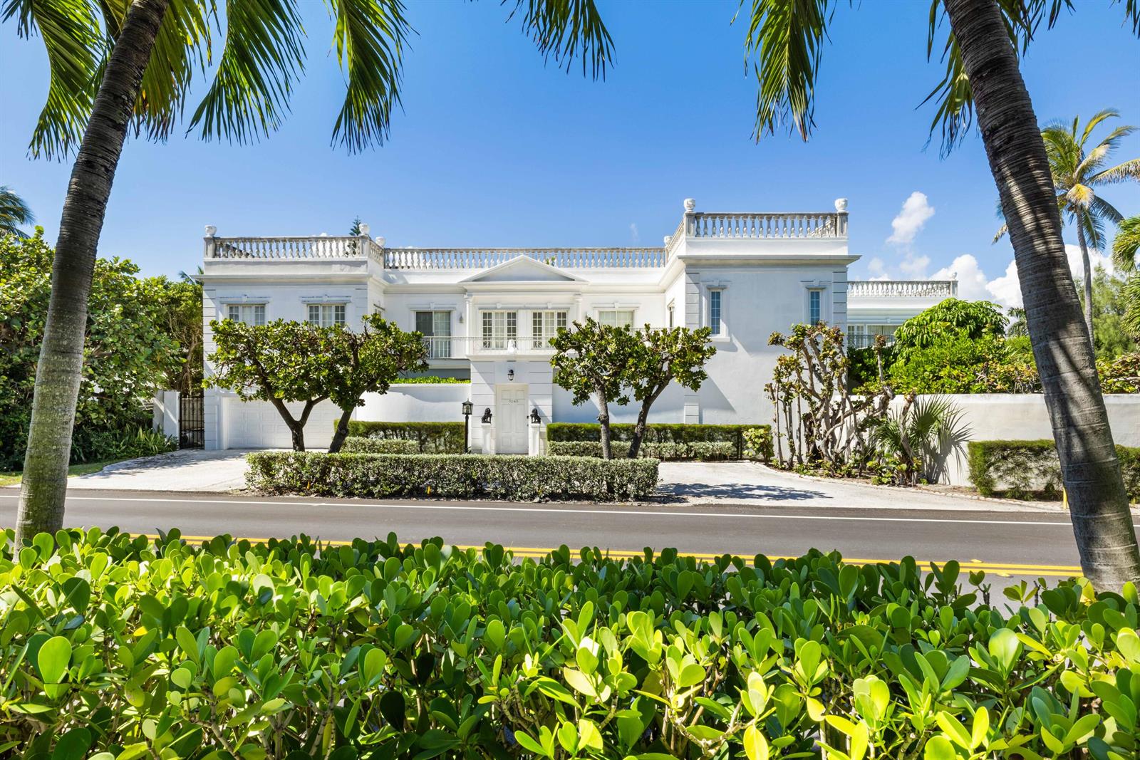 83dcefb7-8650 1048 S Ocean Boulevard, Palm Beach FL 33480 — #R10981591