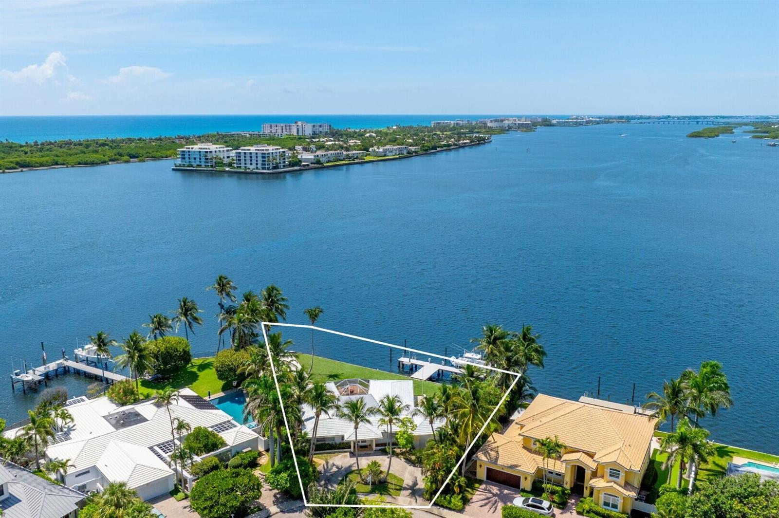 83dcefb7-8652 8026 Flagler Court, West Palm Beach FL 33405 — #R10982793