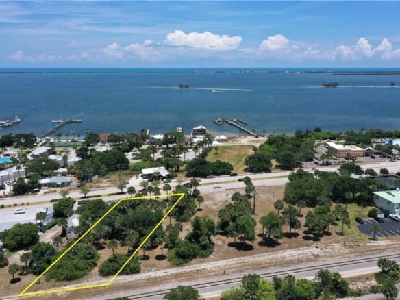 1531 Us Highway 1 Highway, Sebastian FL 32958 — #R10991358
