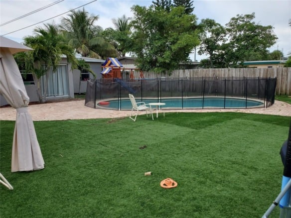 811 S Broadway, Lantana FL 33462 — #F10447621