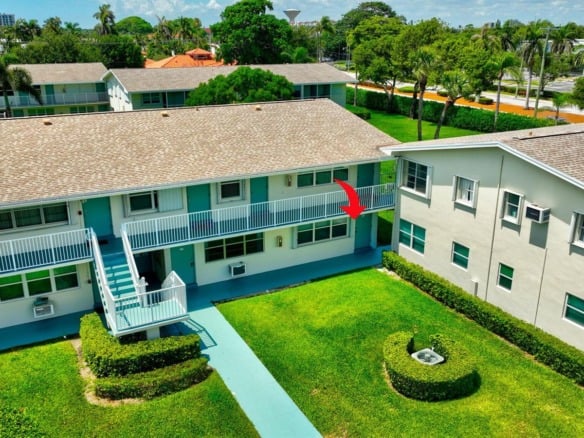 740 Horizons W # 105, Boynton Beach FL 33435 — #R11000941