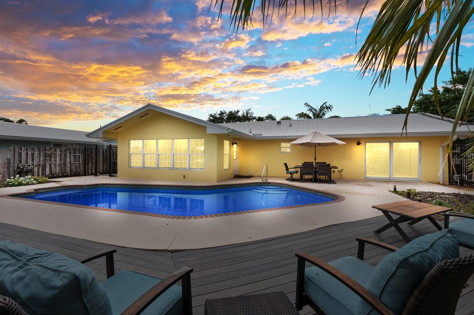 83dcefb7-8723 1749 SW Coxswain Place, Palm City FL 34990 — #R11002739