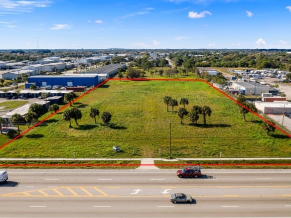3419 S Us Hwy 1, Fort Pierce FL 34982 — #R11004992
