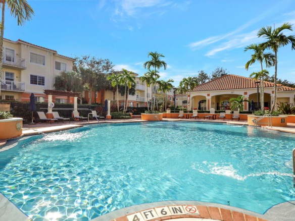 9873 Baywinds Drive # 5302, West Palm Beach FL 33411 — #R11008070