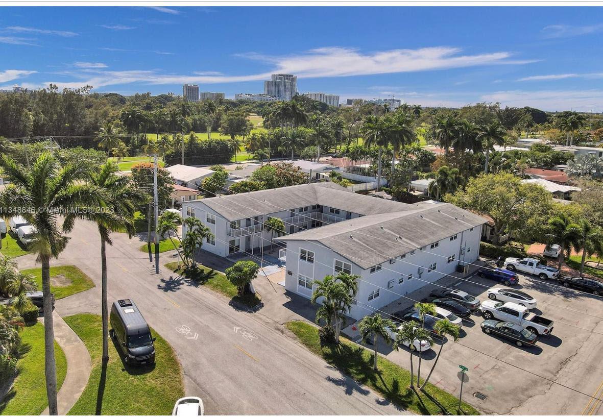 83dcefb7-8790 930 N 14th Court, Hollywood FL 33020 — #R11013727
