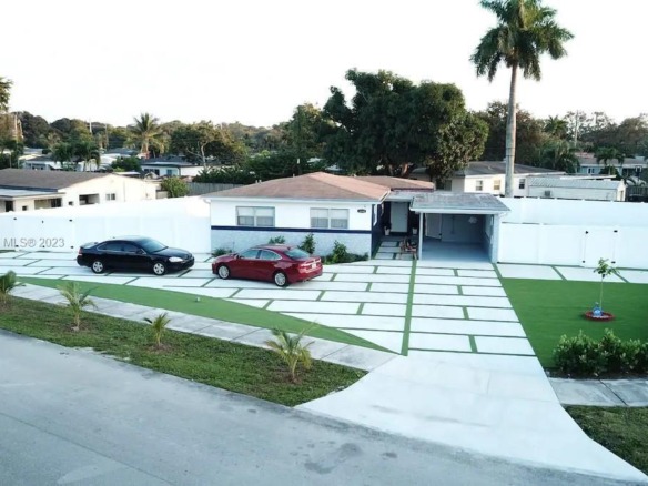 3240 SW 17th Street, Fort Lauderdale FL 33312 — #R11021722