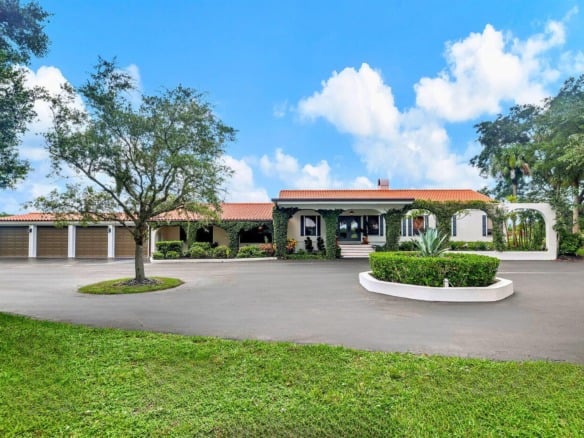 9999 NE 120th Street, Okeechobee FL 34972 — #R11025997
