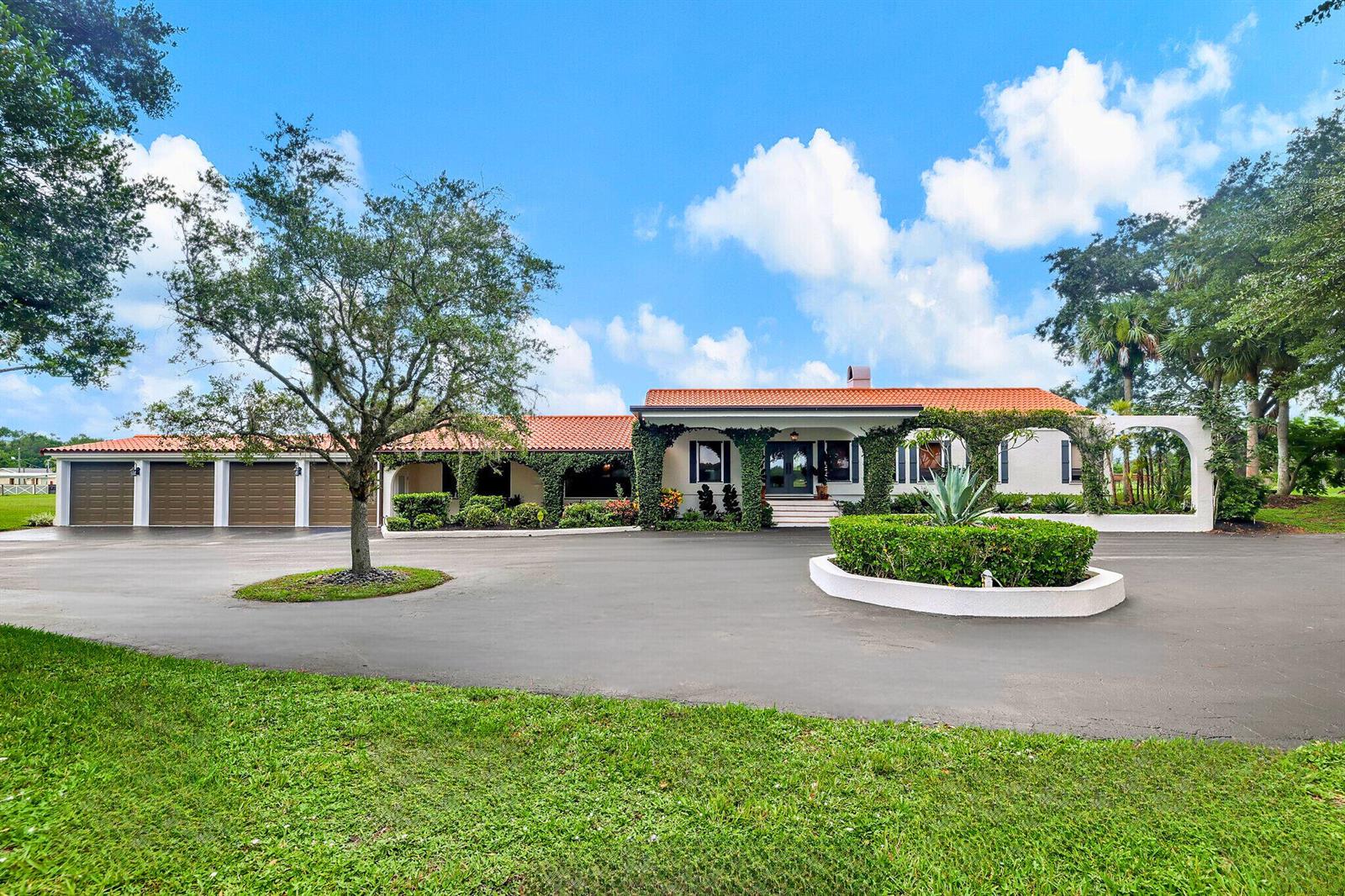 83dcefb7-8870 9999 NE 120th Street, Okeechobee FL 34972 — #R11025997