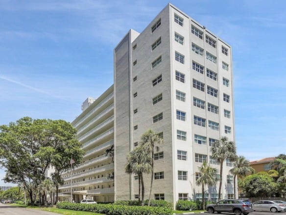 2555 NE 11th Street # 806, Fort Lauderdale FL 33304 — #F10468807