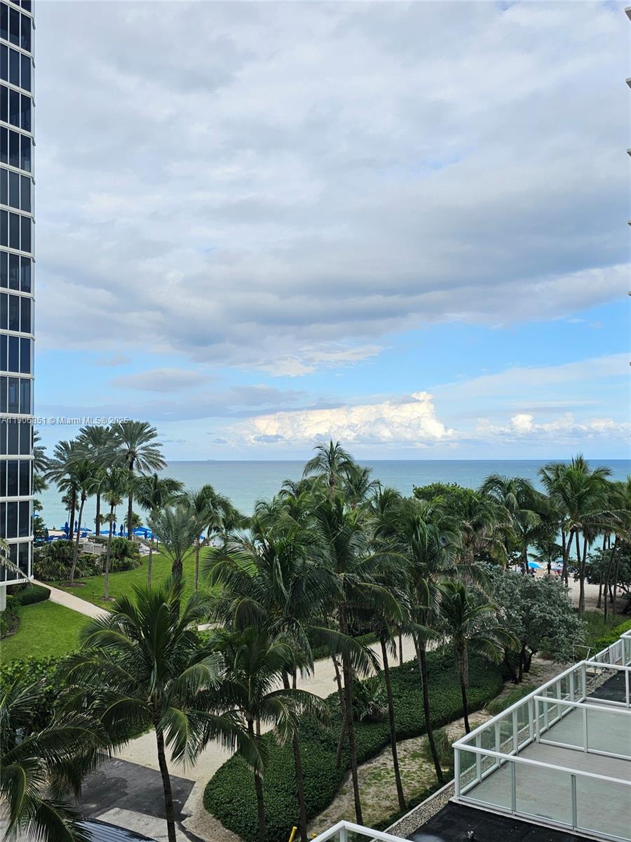 83dcefb7-896 19201 Collins Ave # 324, Sunny Isles Beach FL 33160 — #A11906851