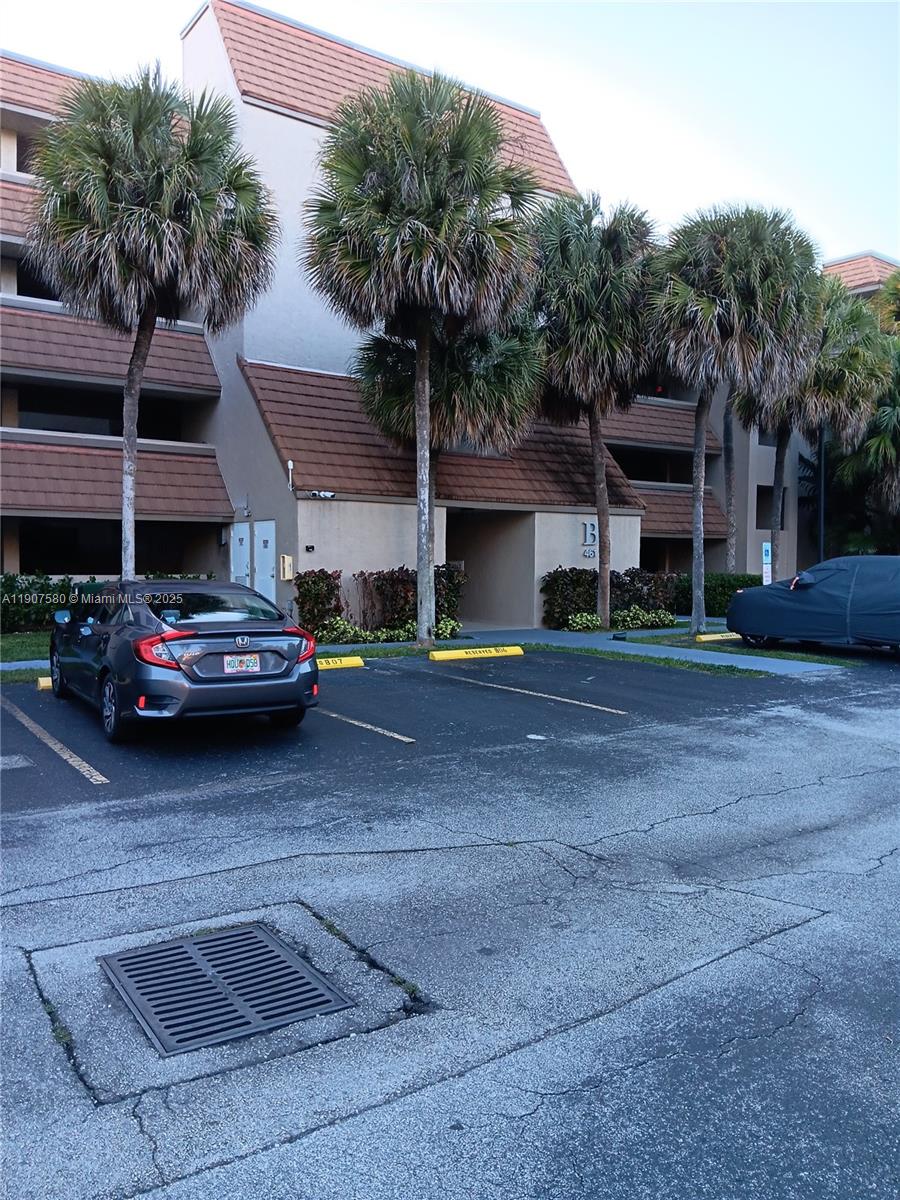 461 Ives Dairy Rd # 2, Miami FL 33179 — #A11907580