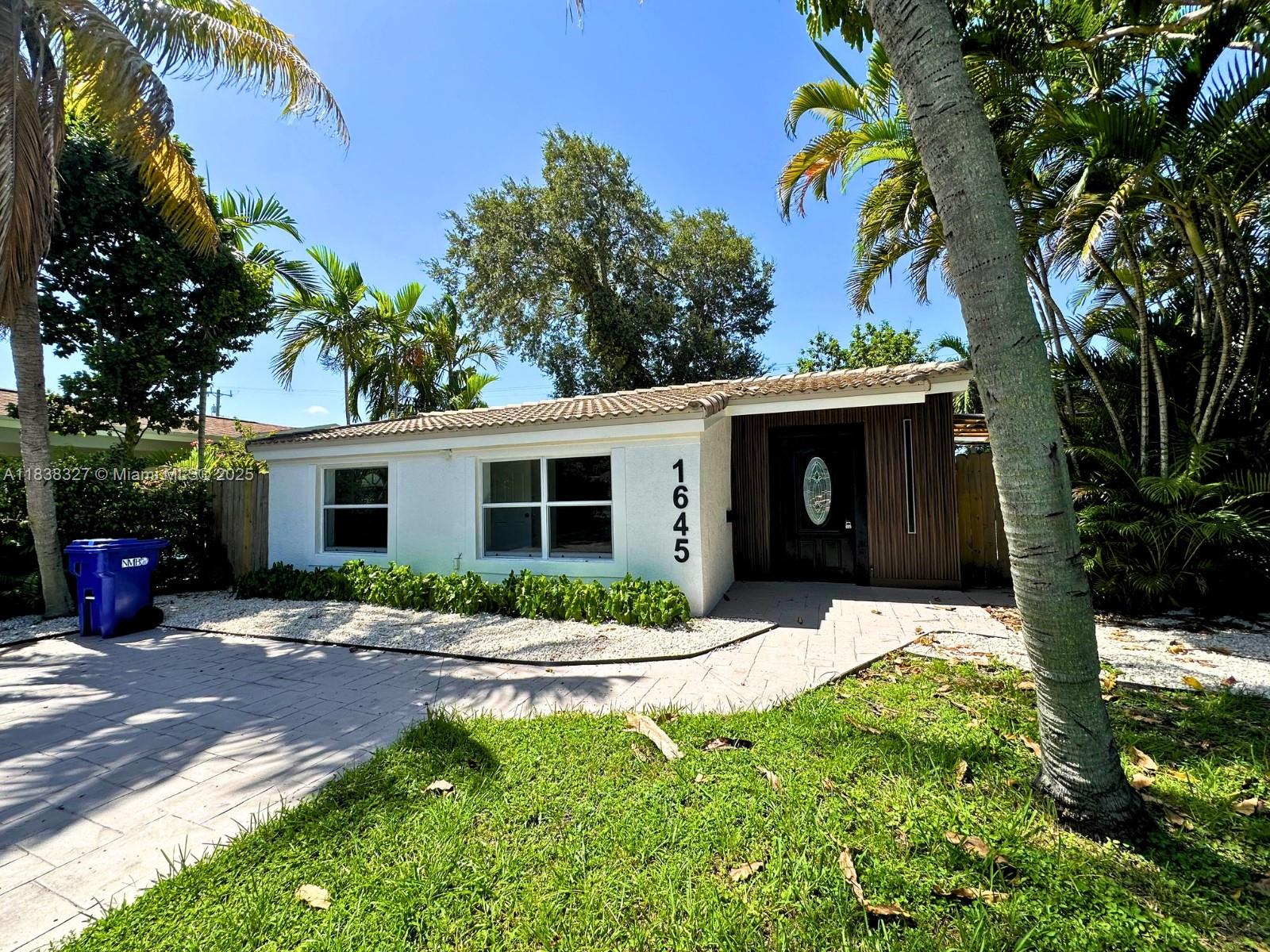 1645 NE 175th St, North Miami Beach FL 33162 — #A11838327