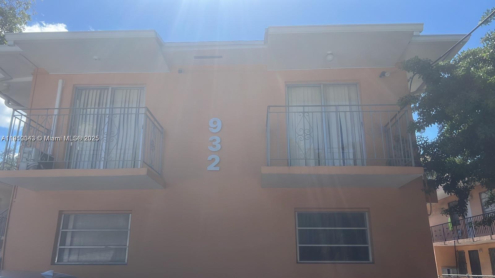 83dcefb7-992 932 NW 5th St, Miami FL 33128 — #A11910343
