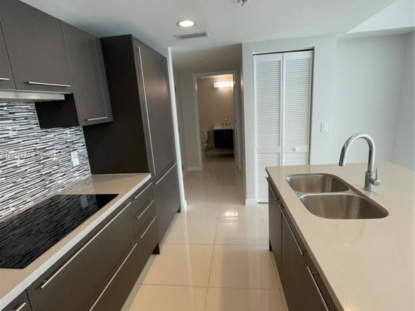 7875 NW 107th Ave # 514, Doral FL 33178 — #A11918270
