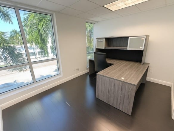 1000 5th St # 303, Miami Beach FL 33139 — #A11917924