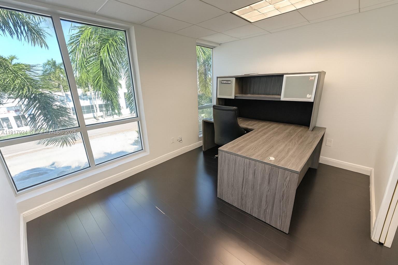 84b12bae-1050 1000 5th St # 303, Miami Beach FL 33139 — #A11917924