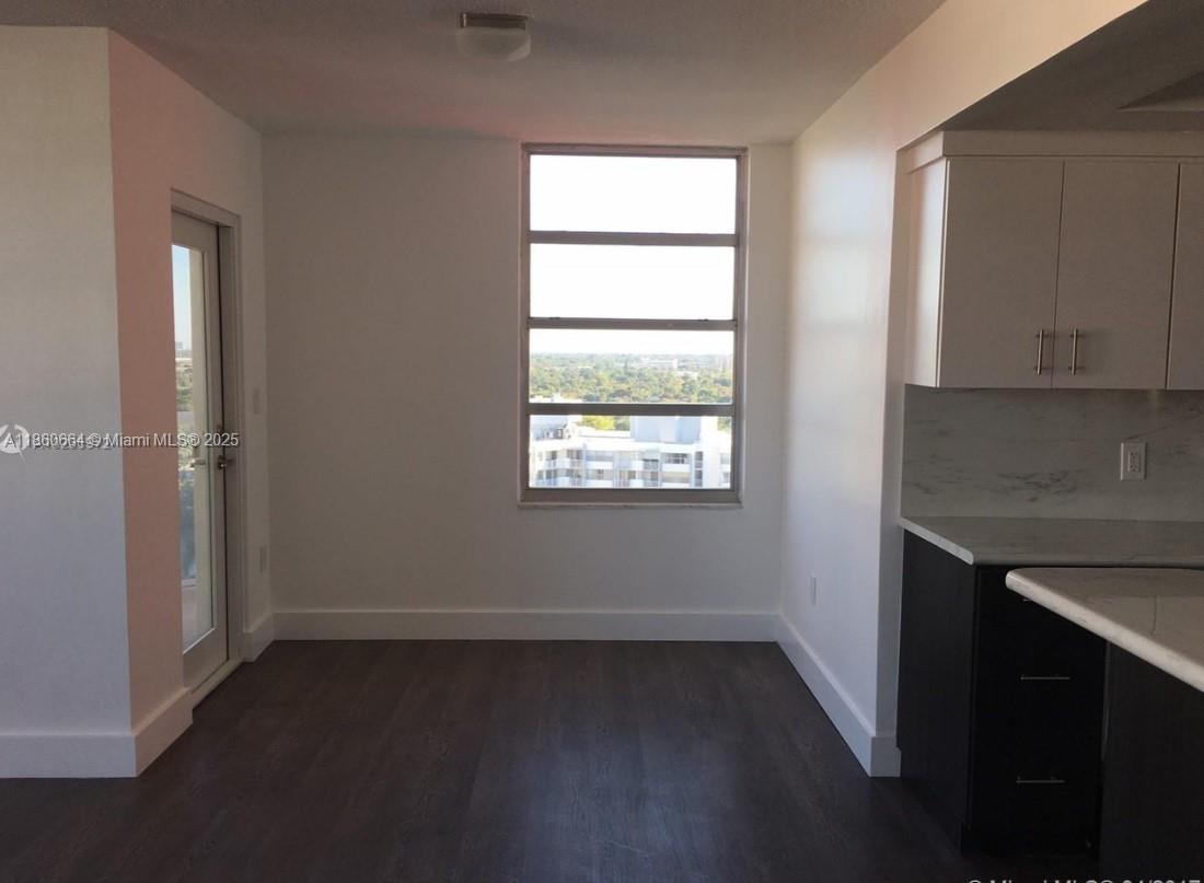84b12bae-1072 1301 NE Miami Gardens Dr # 1625W, Miami FL 33179 — #A11860664