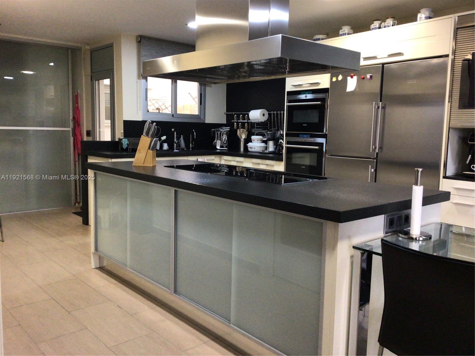 84b12bae-1076 17 Canonge Domenech, PA 17310 — #A11921568