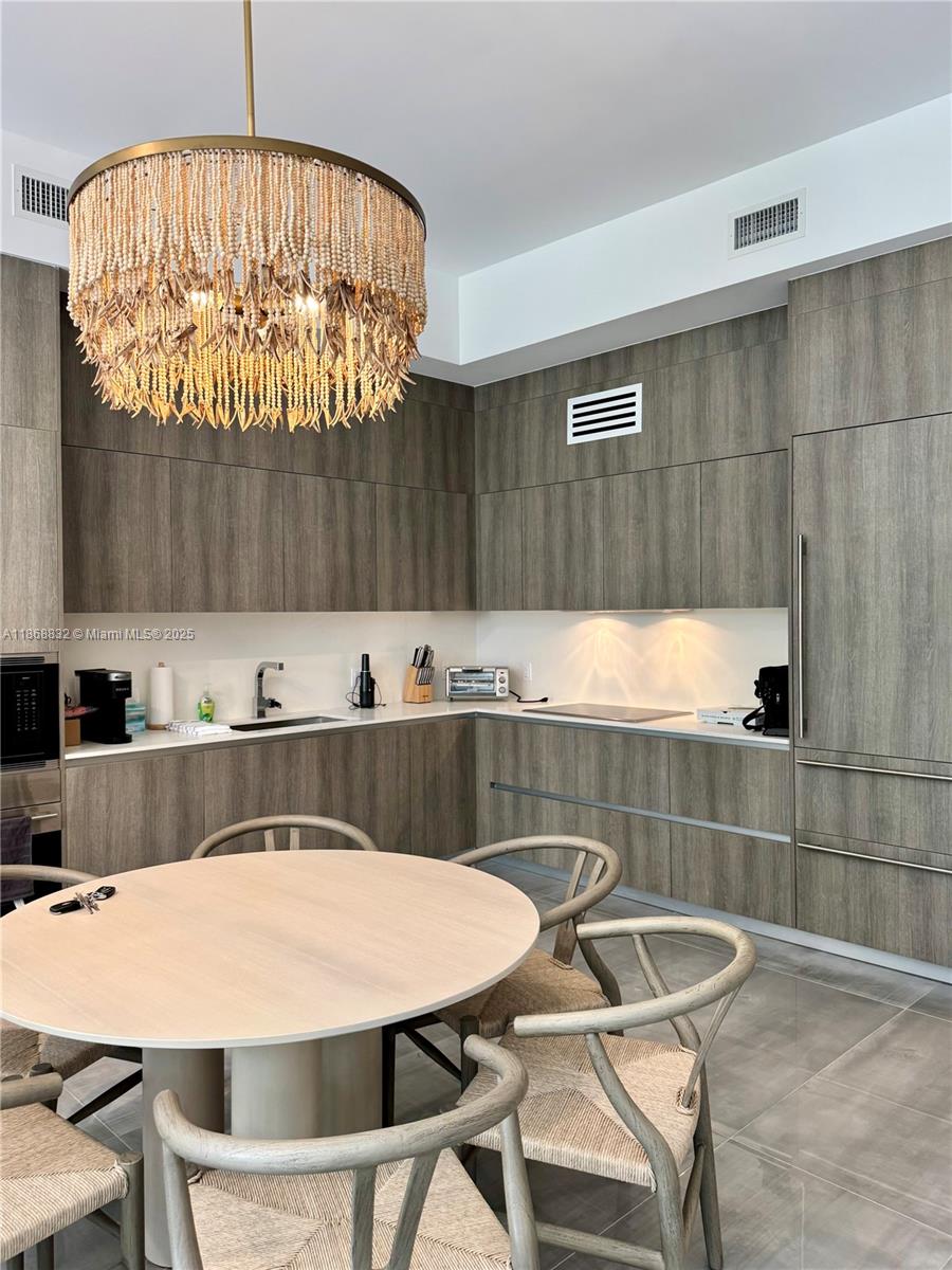 84b12bae-1078 17550 Collins Ave # 402, Sunny Isles Beach FL 33160 — #A11868832