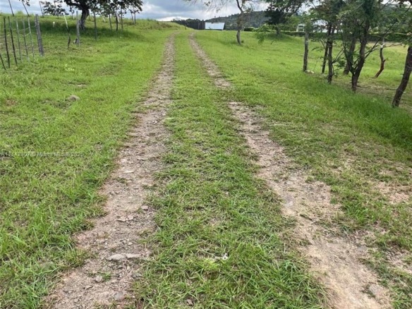 Las Lajas Way Panama PTY Republicans of Panama, NY 00507 — #A11742807
