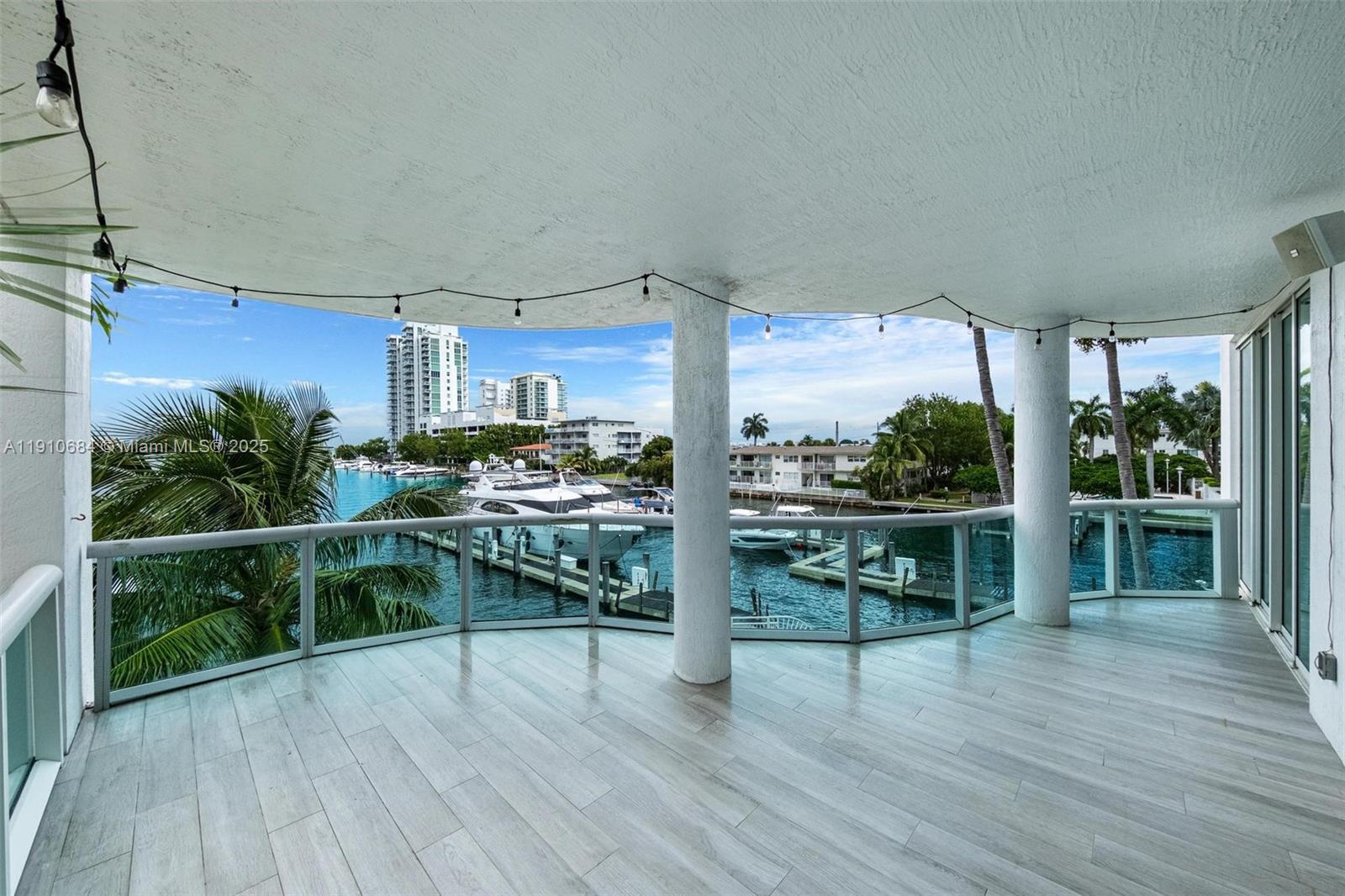 84b12bae-1094 7918 Harbour Island Dr # 207, North Bay Village FL 33141 — #A11910684