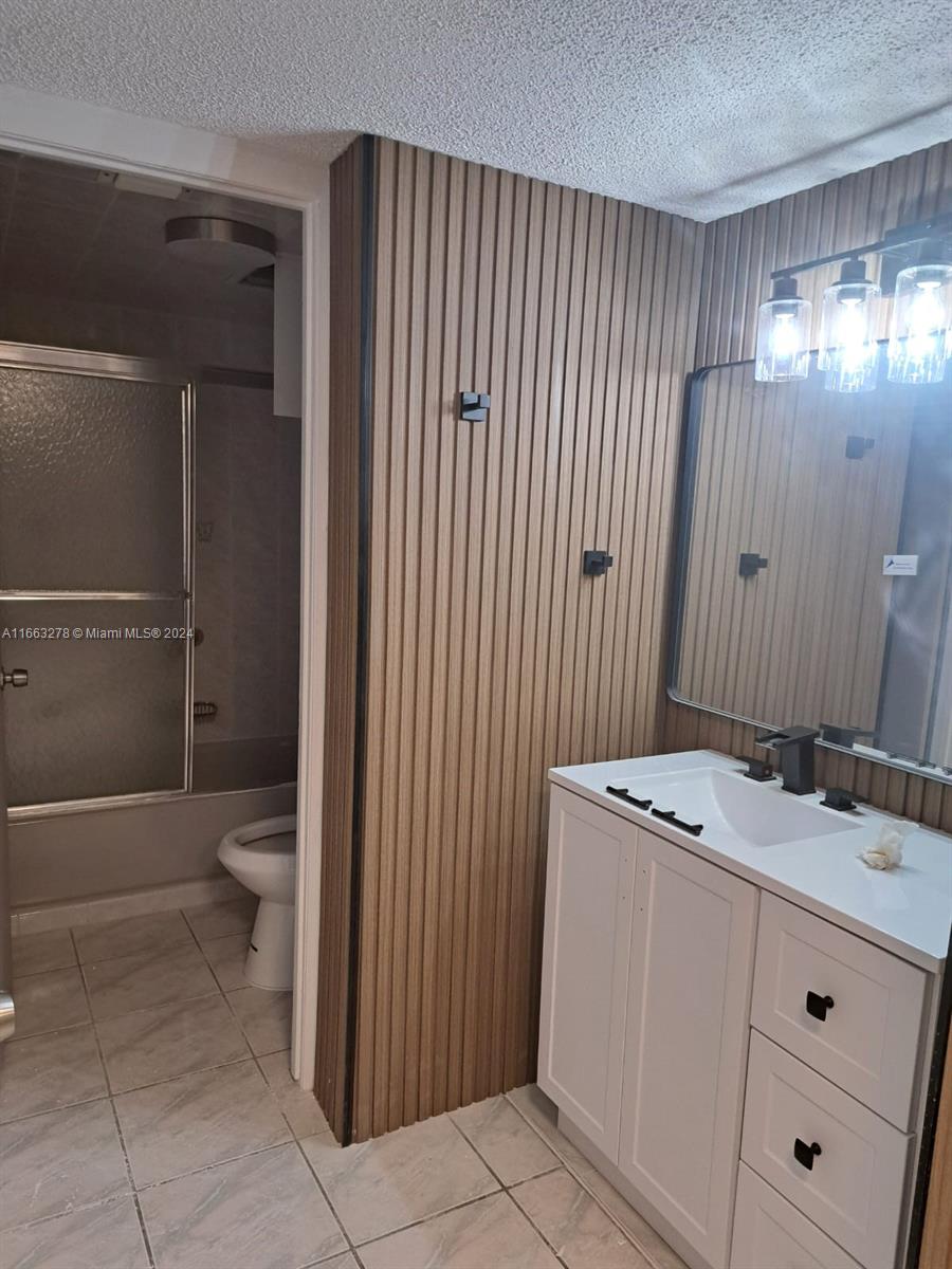 18061 Biscayne Blvd # 702, Aventura FL 33160 — #A11663278